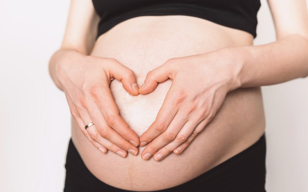 Cómo se controla un embarazo de alto riesgo desde la primera visita